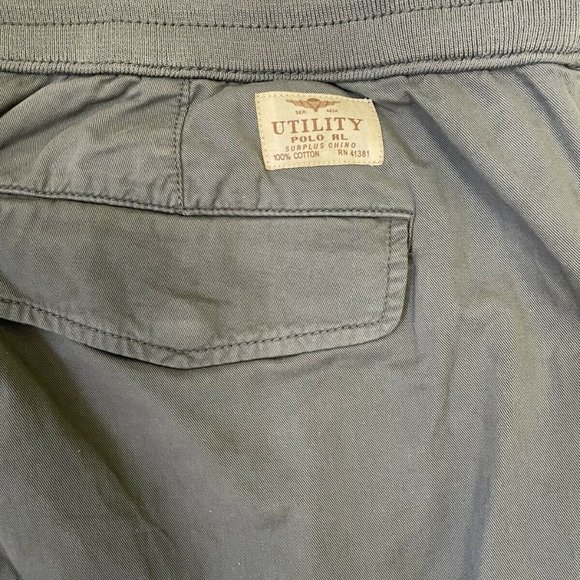 NEW POLO RALPH LAUREN CARGO PANTS CLASSIC FIT PULL ON ELASTIC WAIST GRAY - Picture 3 of 5